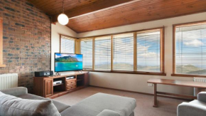 Lawlers 34, Hotham Heights